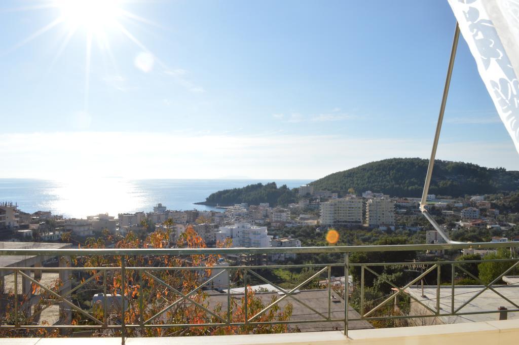 Janakis Apartments Himare Exterior photo